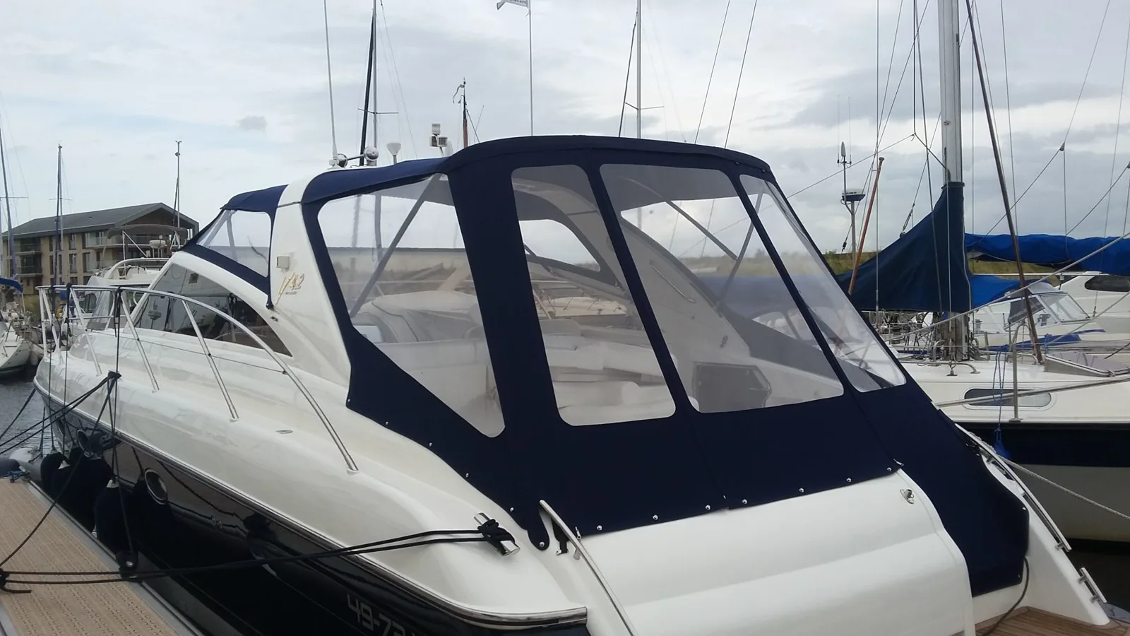 Motorbootkappen van S & S Zeilmakers